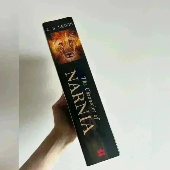 The Chronicles of Narnia 7 Books in 1 Soft Cover C.S.Lewis Novel - Picture 2 of 3